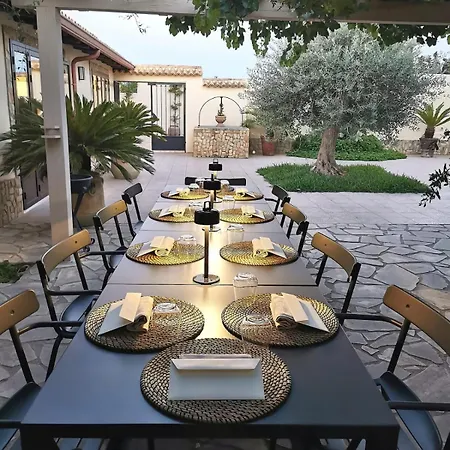 Hotel Terra Dei Limoni