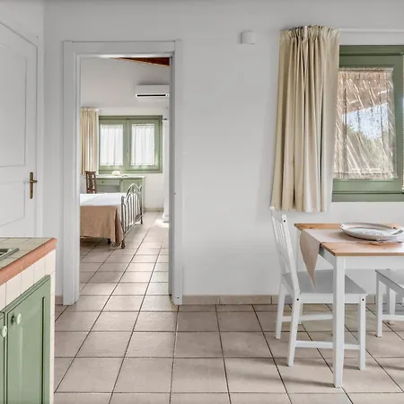 Hotel Terra Dei Limoni 3*